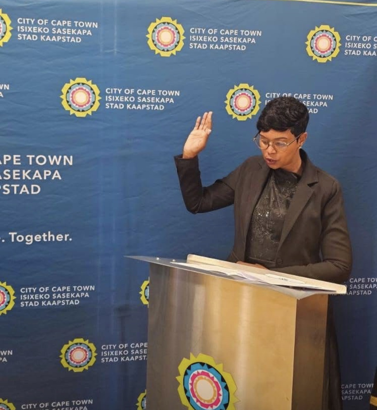 Bulelwa Mayende wins Dunoon ward after beating six rivals